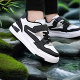 Tênis Esportivos Preto e Branco para Meninos