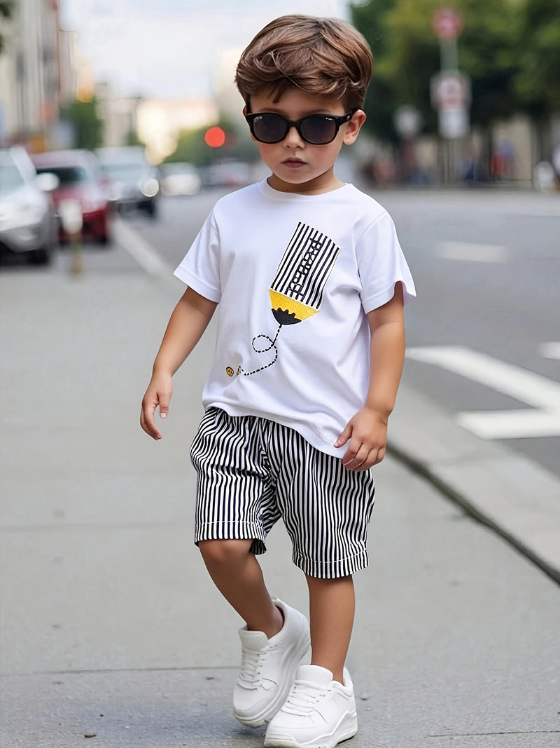 Conjunto Infantil Masculino 2 Peças: Camiseta Estampada + Shorts Listrados