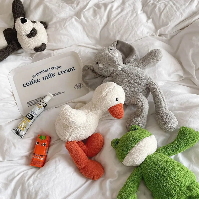Pelúcias Infantis 35cm — Coelho, Sapo, Elefante e Panda Macios e Adoráveis