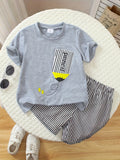 Conjunto Infantil Masculino 2 Peças: Camiseta Estampada + Shorts Listrados